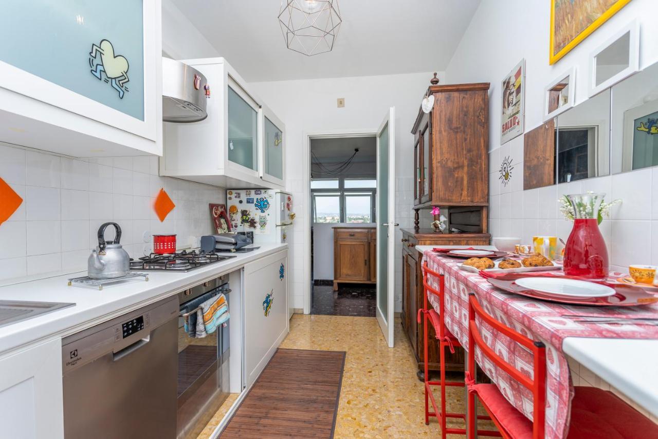 Udine Viale Venezia Huge Red Apartment Ngoại thất bức ảnh