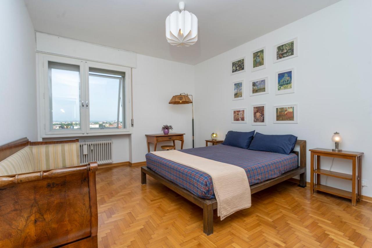Udine Viale Venezia Huge Red Apartment Ngoại thất bức ảnh